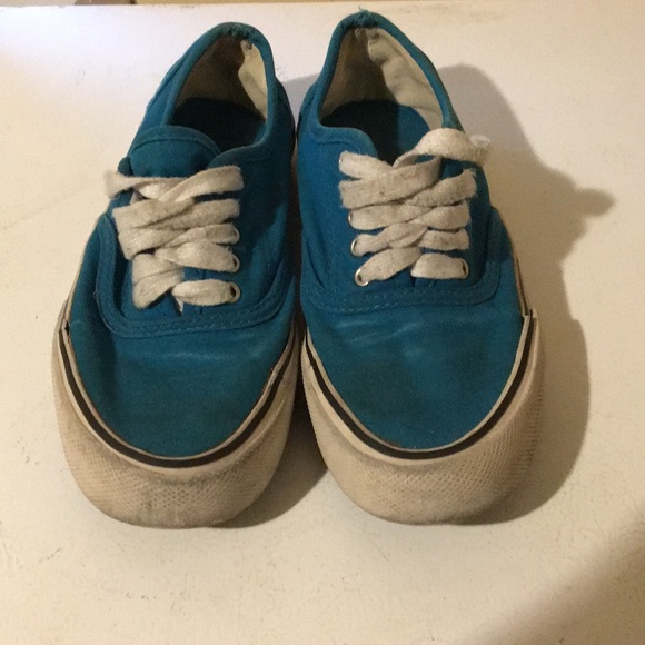 Mossimo Supply Co. blue shoes! - Picture 2 of 3